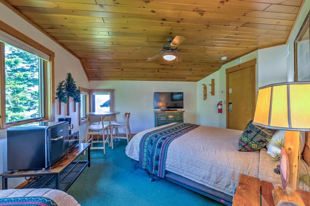 2826 Highway 61 #410A Two Harbors, MN 55616