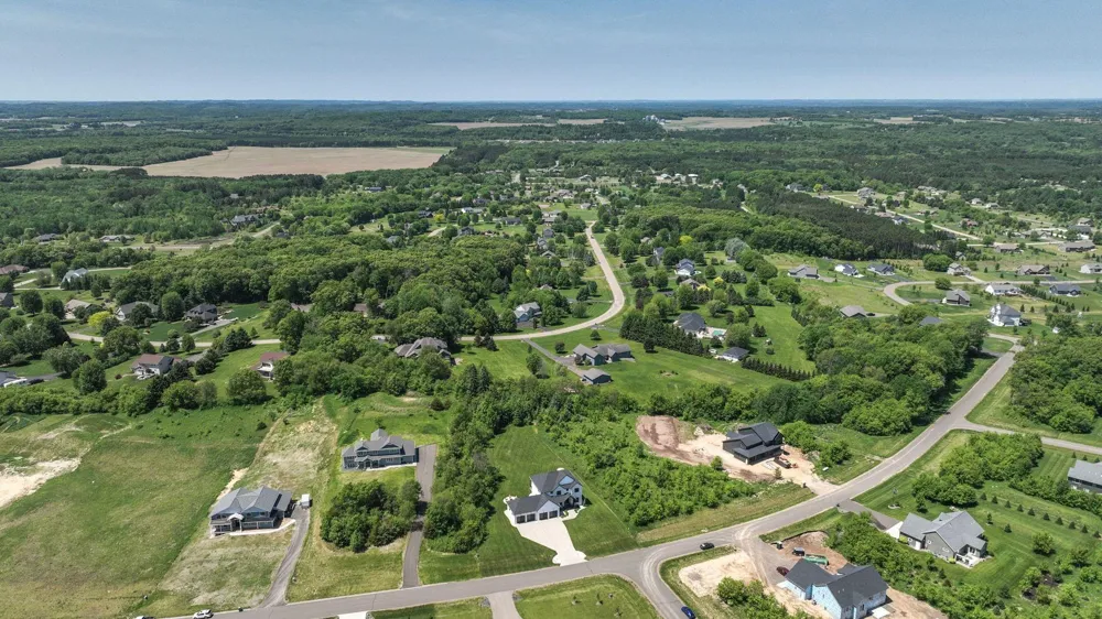 S8908 Chestnut Road Eau Claire, WI 54701