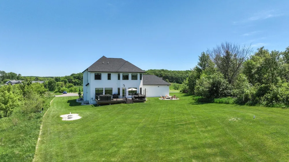 S8908 Chestnut Road Eau Claire, WI 54701
