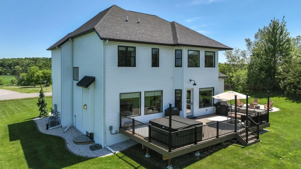S8908 Chestnut Road Eau Claire, WI 54701