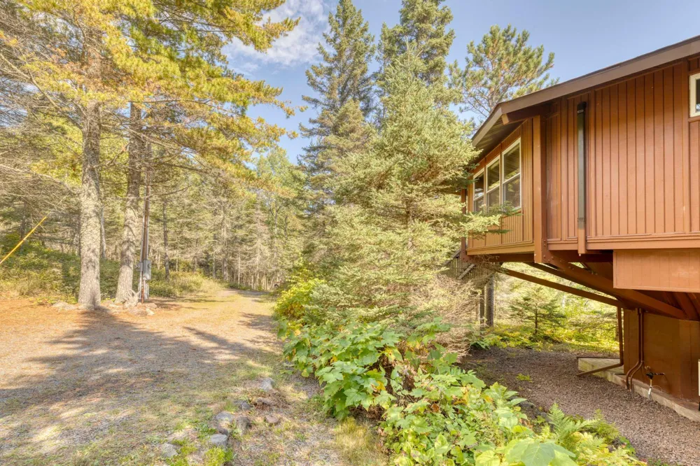 4155 Liberty Road Two Harbors, MN 55616
