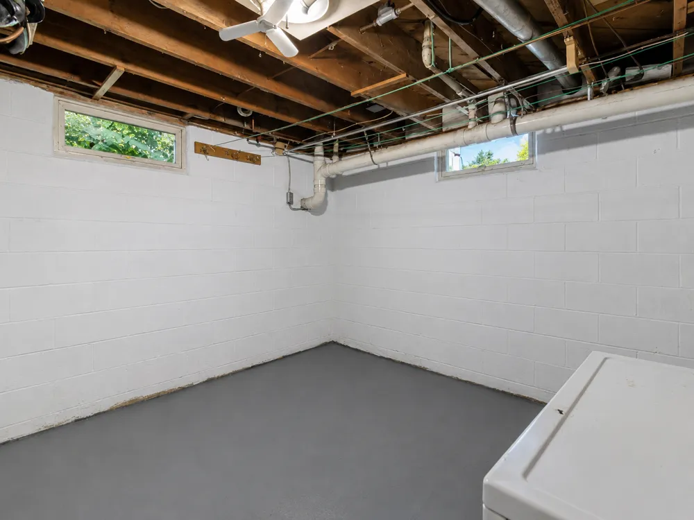 46167 Jefferson Lake Drive Cleveland, MN 56017