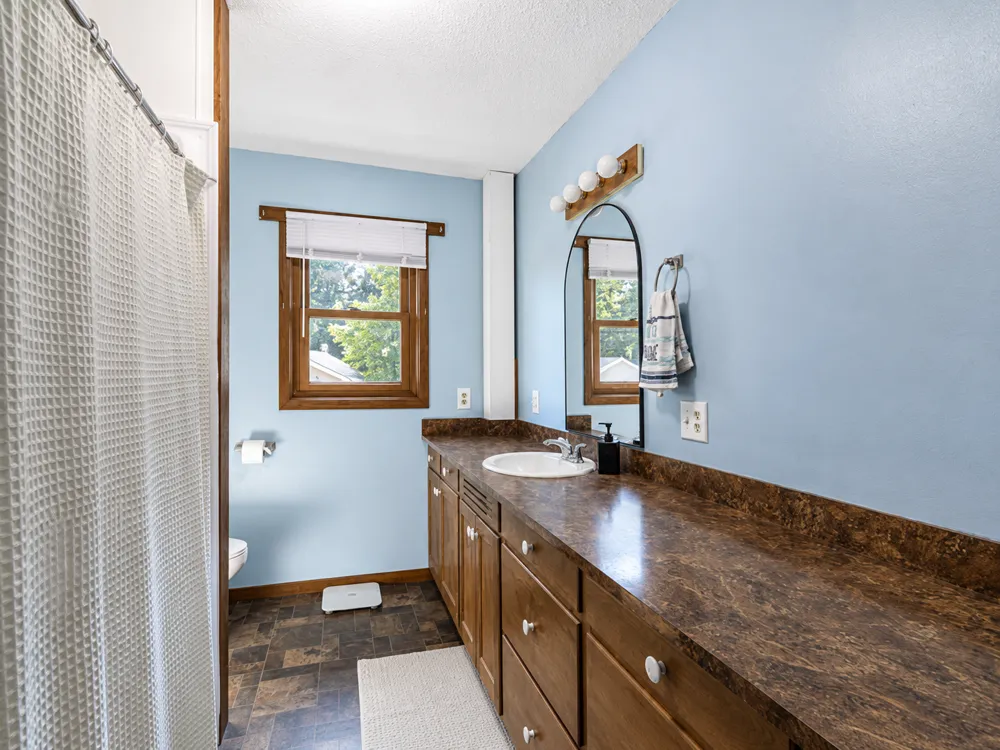 46167 Jefferson Lake Drive Cleveland, MN 56017