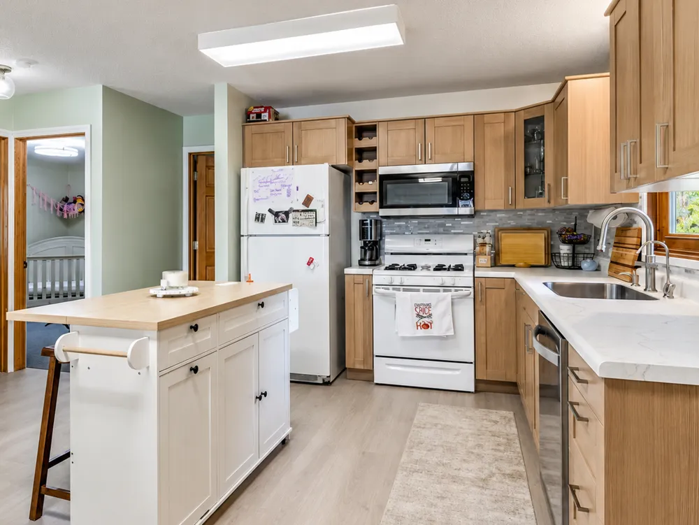 46167 Jefferson Lake Drive Cleveland, MN 56017