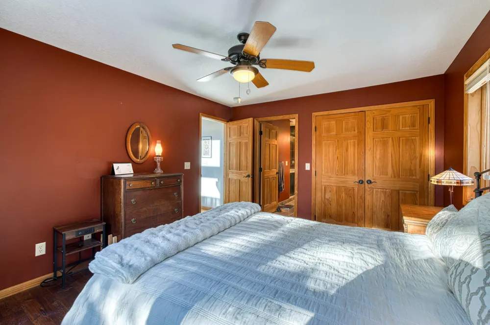 2472 Cliff View Circle Two Harbors, MN 55616