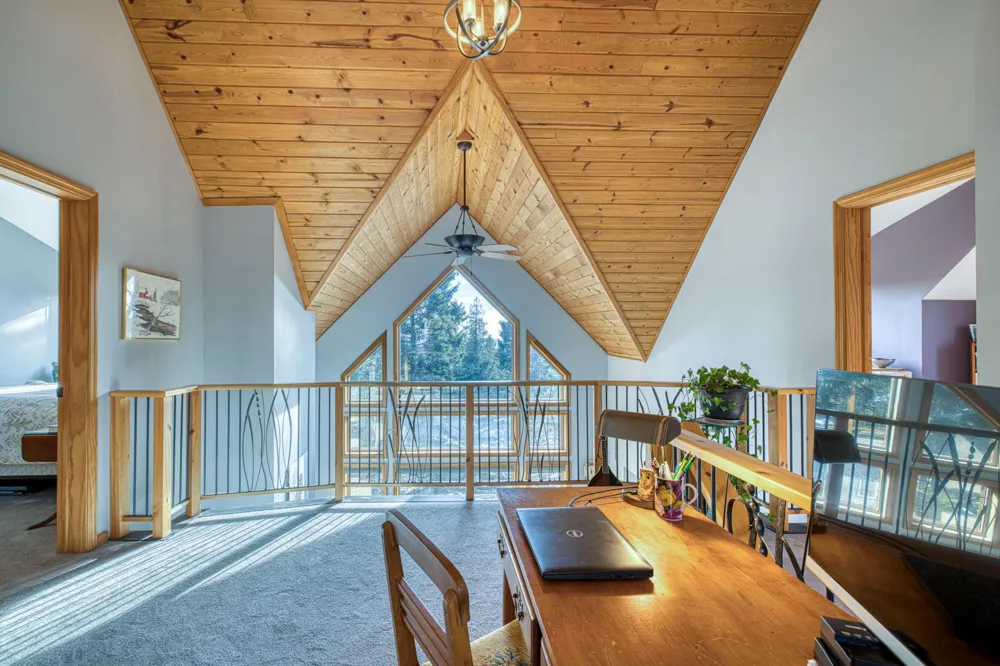 2472 Cliff View Circle Two Harbors, MN 55616