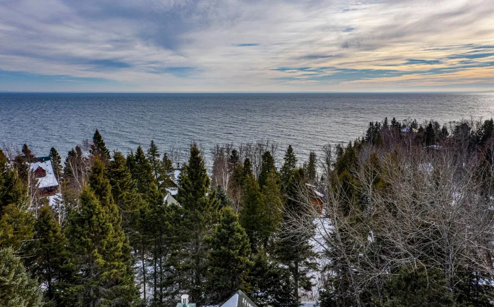 2472 Cliff View Circle Two Harbors, MN 55616