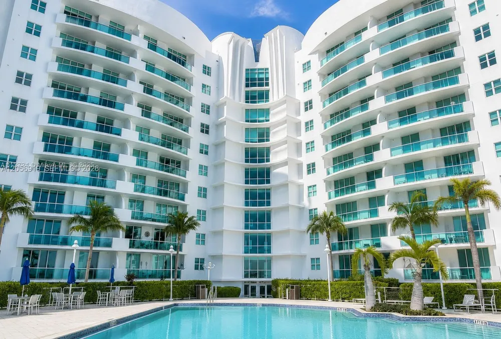 7900 Harbor Island Dr #705 North Bay Village, FL 33141