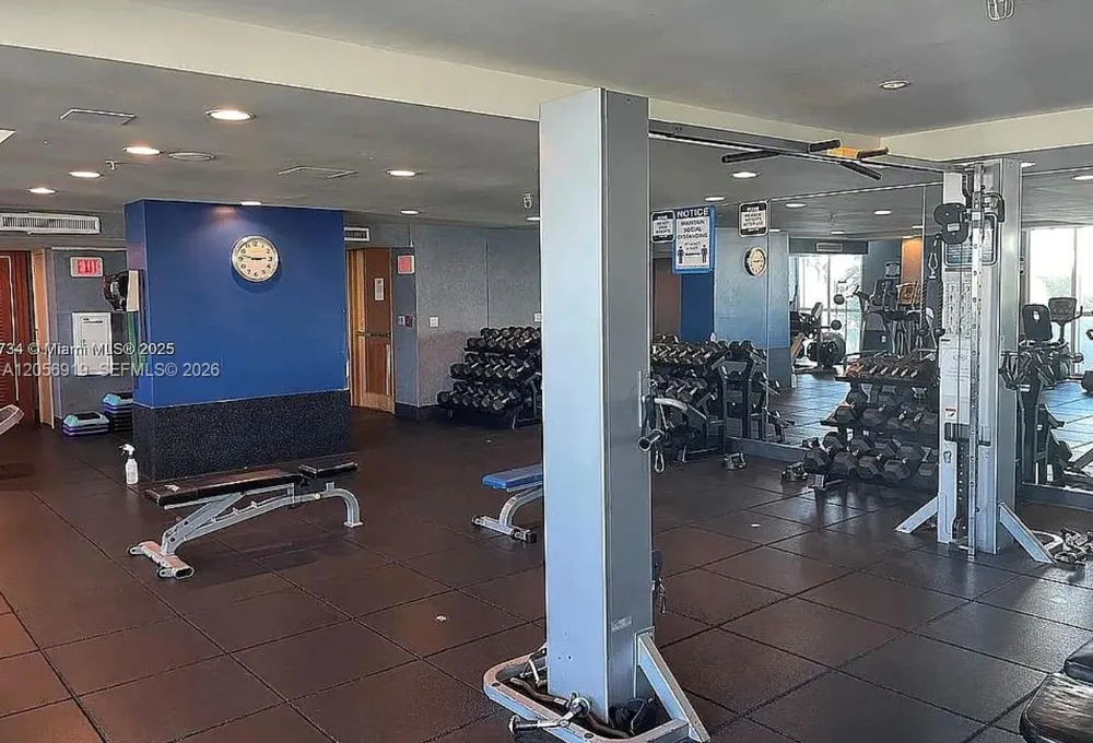 7900 Harbor Island Dr #705 North Bay Village, FL 33141
