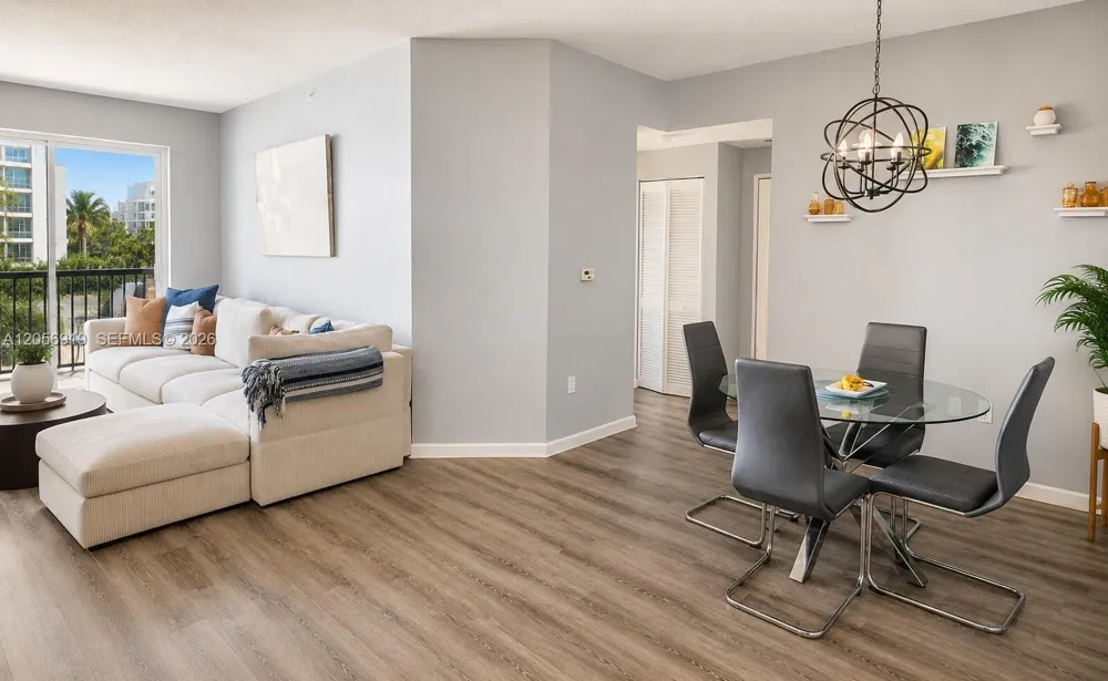 7900 Harbor Island Dr #705 North Bay Village, FL 33141