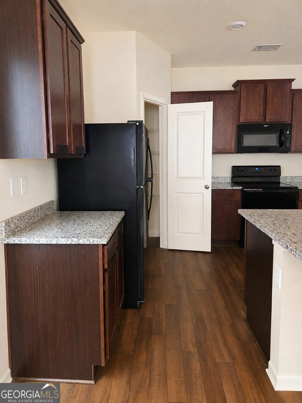 10855 Wheeler TRCE Hampton, GA 30228