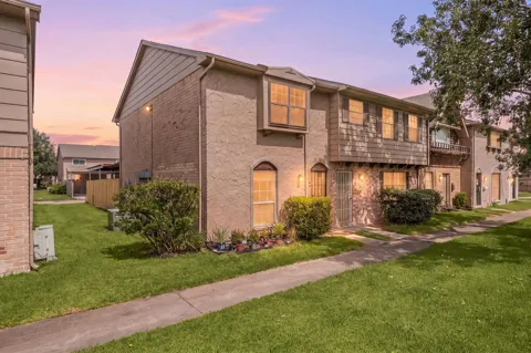 7272 Crownwest Street #7272