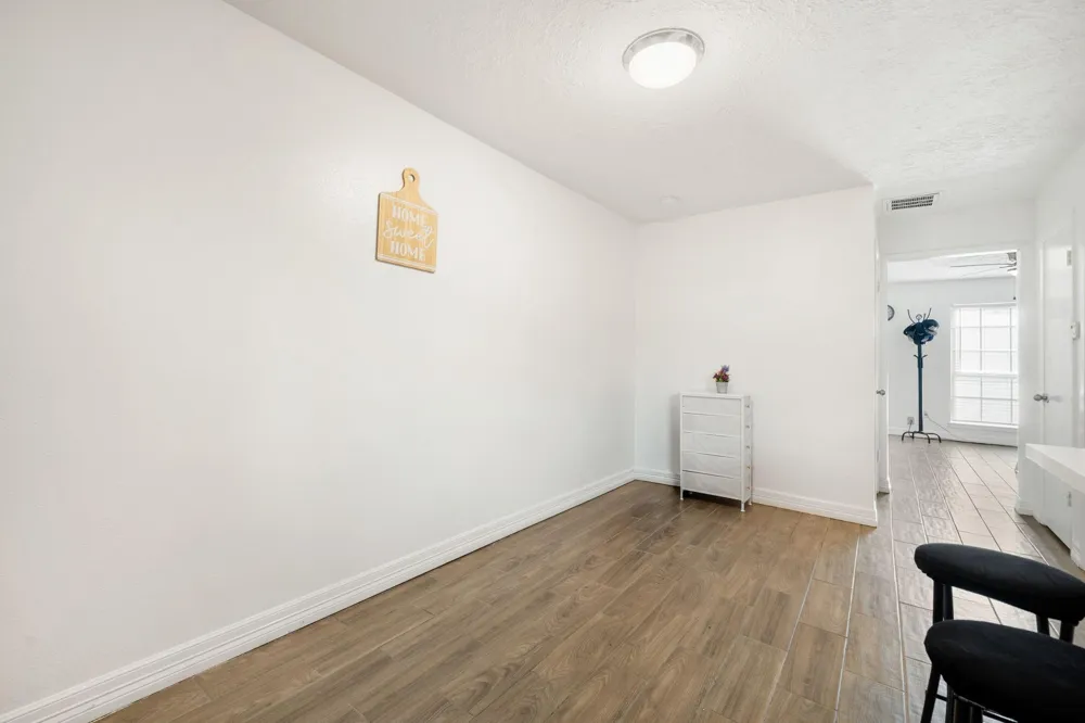 7272 Crownwest Street #7272 Houston, TX 77072