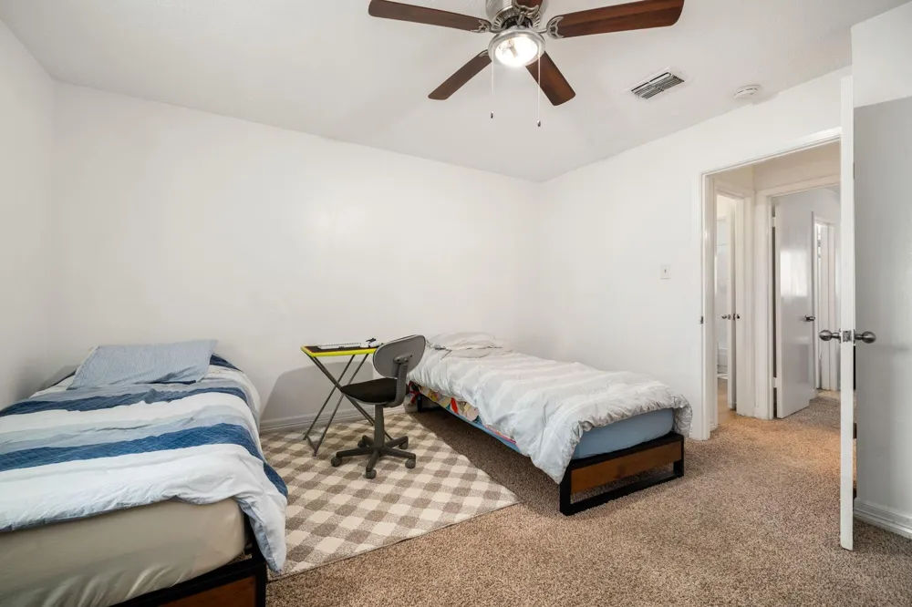 7272 Crownwest Street #7272 Houston, TX 77072