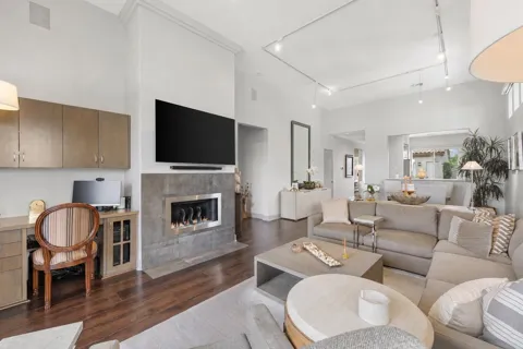 544 Desert Holly Drive