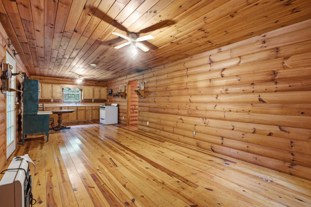 2 Dog Hollow Road Reliance, TN 37369