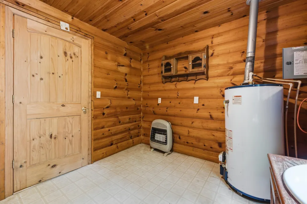 2 Dog Hollow Road Reliance, TN 37369
