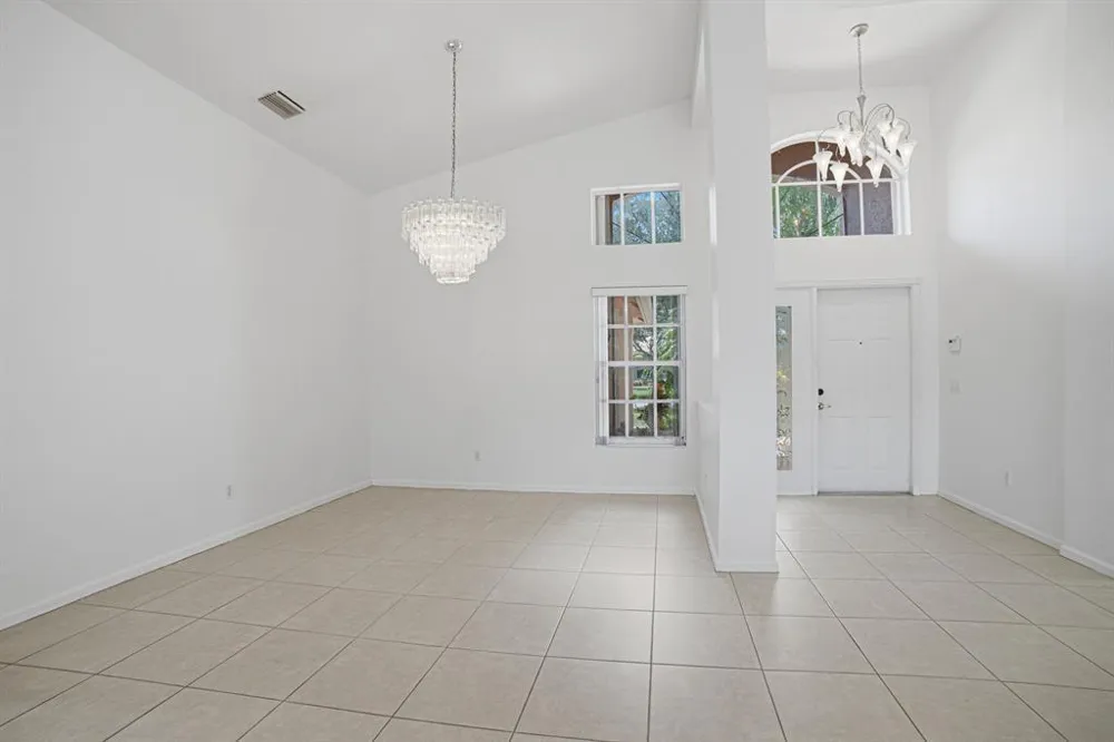 7639 Tarpon Cove Circle Lake Worth, FL 33467
