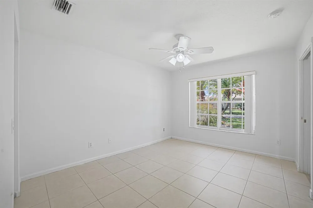 7639 Tarpon Cove Circle Lake Worth, FL 33467