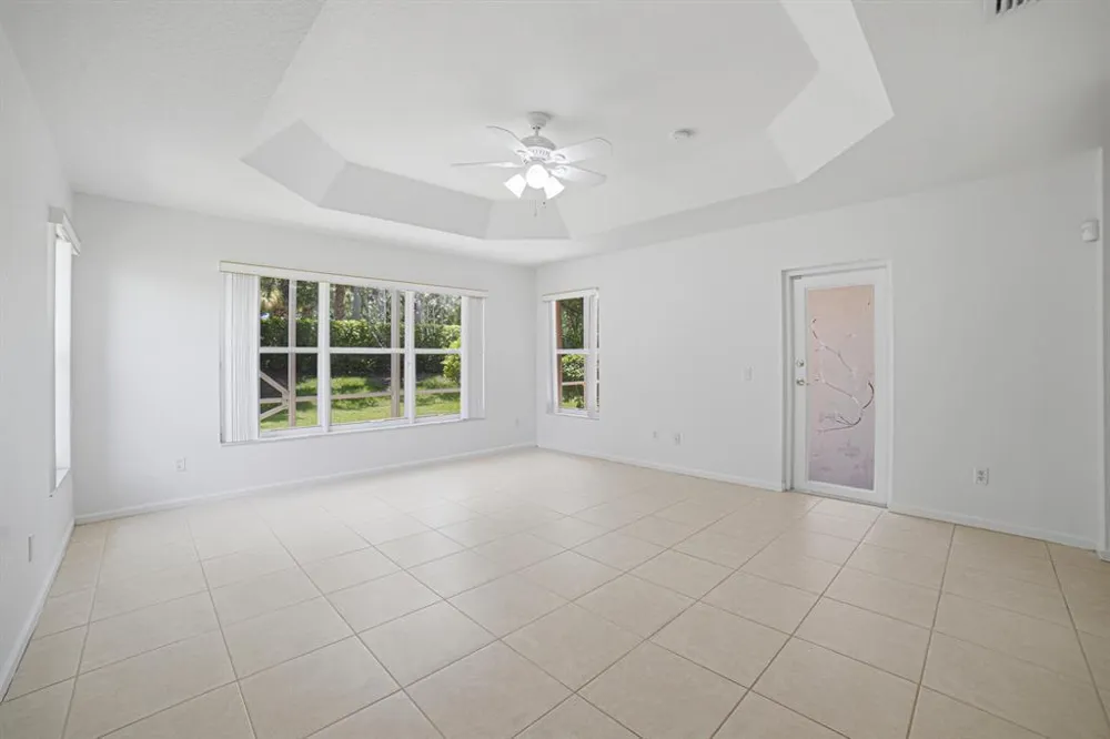 7639 Tarpon Cove Circle Lake Worth, FL 33467