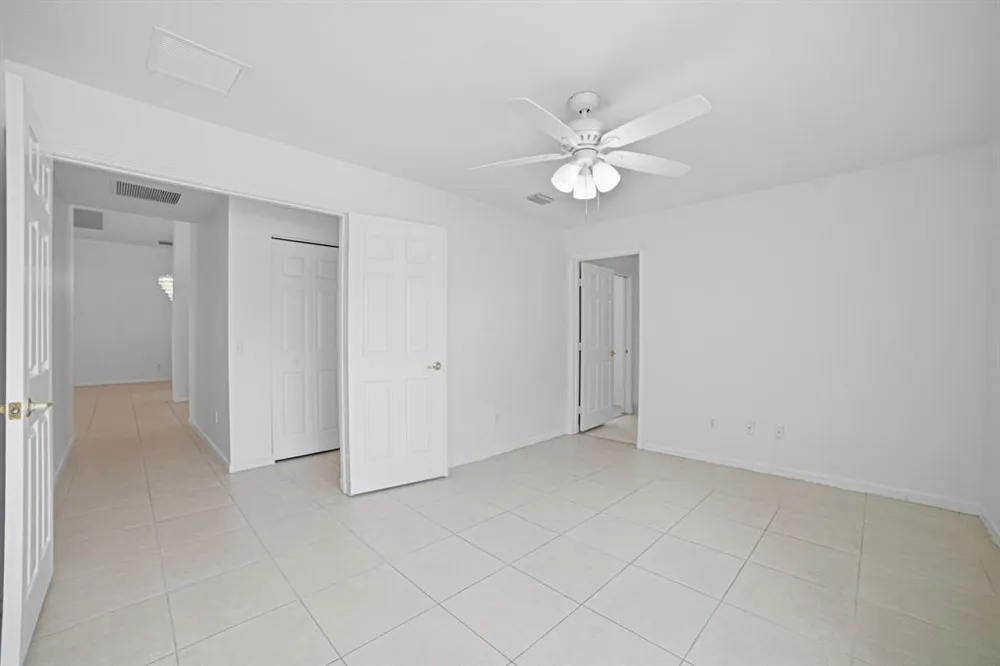 7639 Tarpon Cove Circle Lake Worth, FL 33467