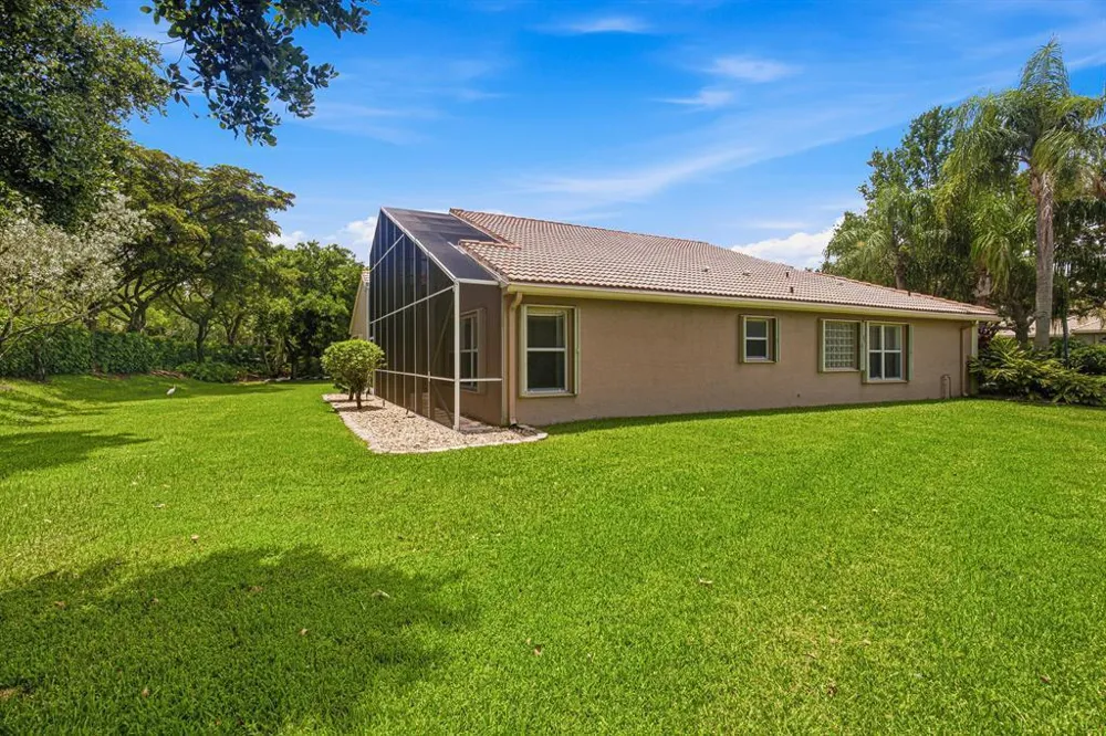 7639 Tarpon Cove Circle Lake Worth, FL 33467