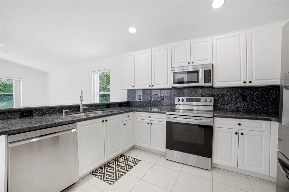 7639 Tarpon Cove Circle Lake Worth, FL 33467
