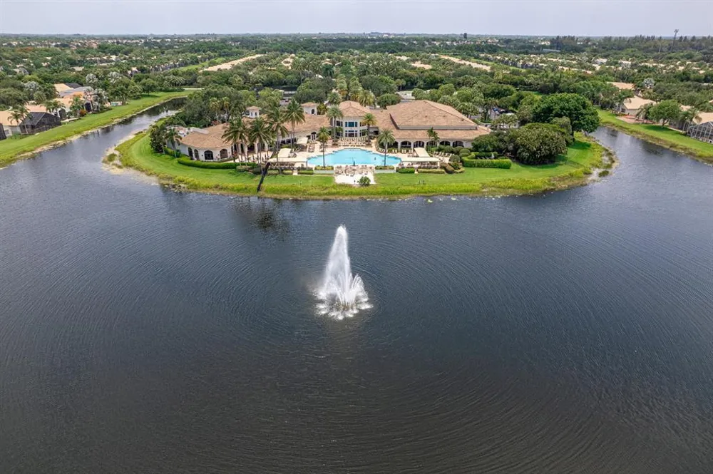 7639 Tarpon Cove Circle Lake Worth, FL 33467