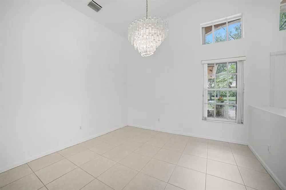 7639 Tarpon Cove Circle Lake Worth, FL 33467