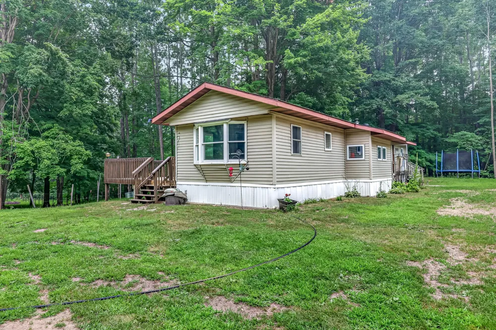 8045 W 16 Mile Troy Township, MI 49309
