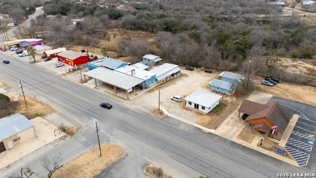 1871 STATE HIGHWAY 132 N Natalia, TX 78059