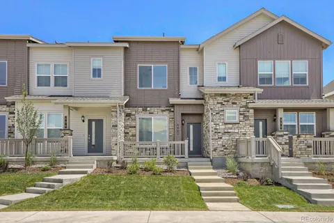 402 Bersshine Court