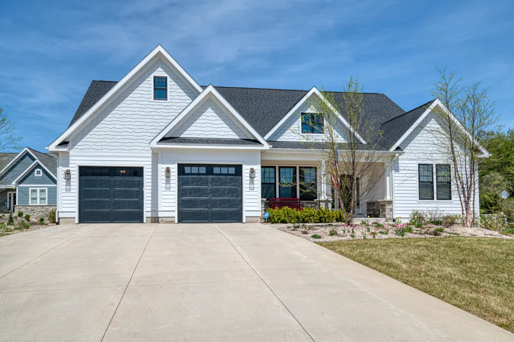 154 Vineyard Ridge Drive Peninsula Township, MI 49686