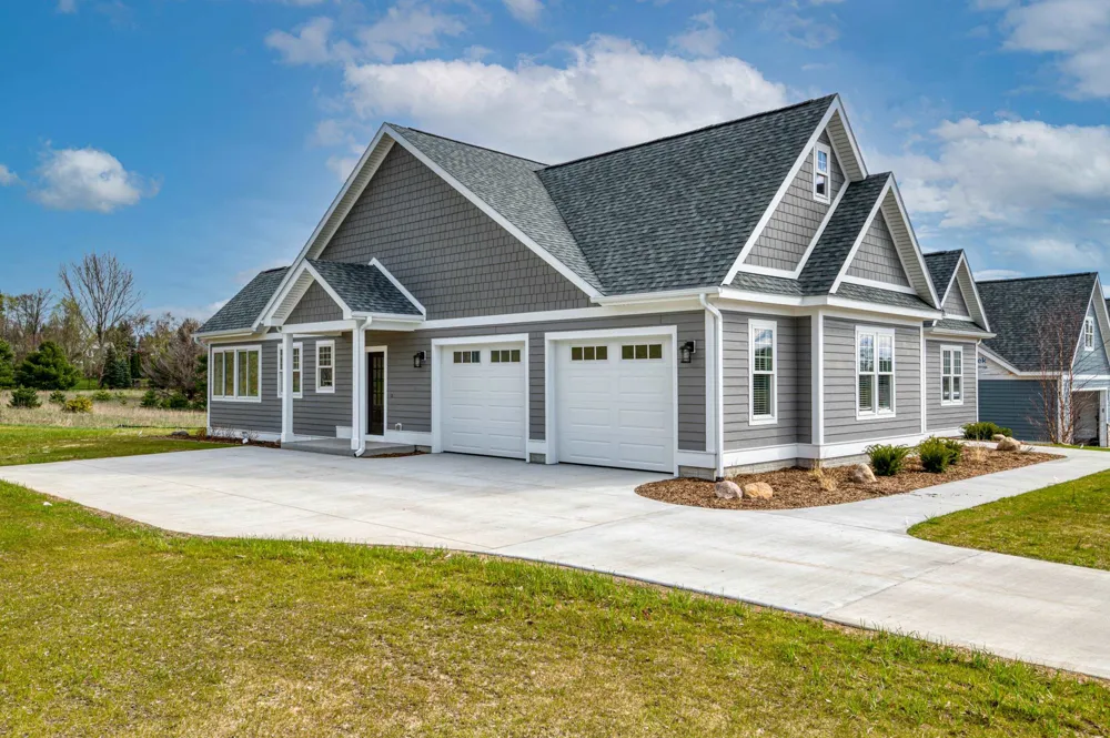 154 Vineyard Ridge Drive Peninsula Township, MI 49686