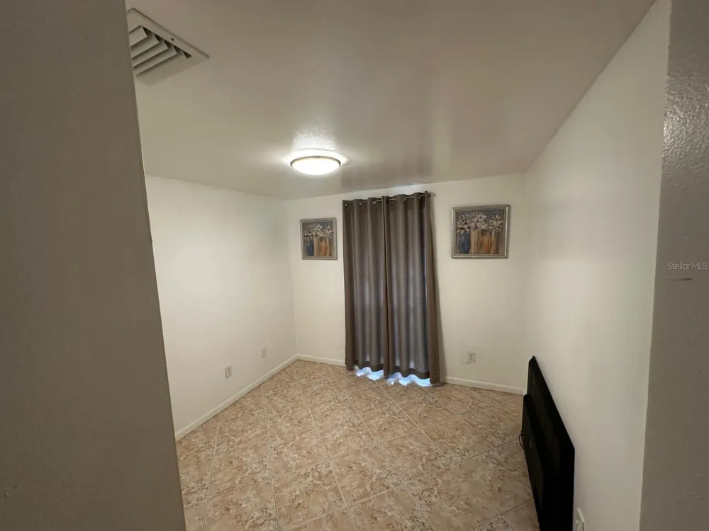 16004 SADDLE CREEK DRIVE Tampa, FL 33618