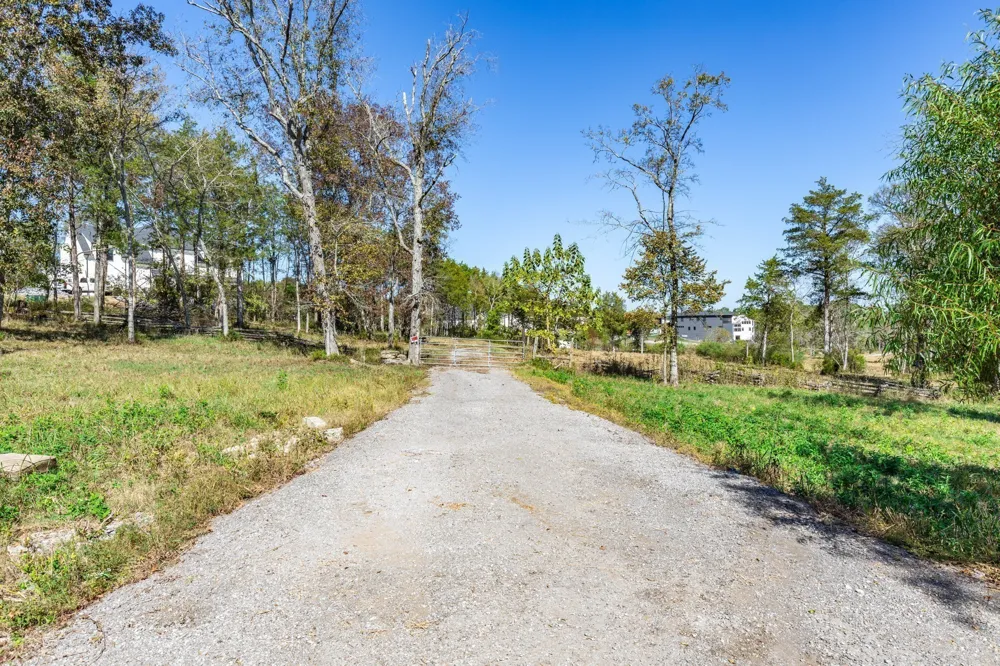 3150 Nonaville Rd Mount Juliet, TN 37122
