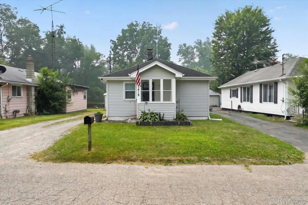 3419 Gypsy Lane Leoni Township, MI 49202
