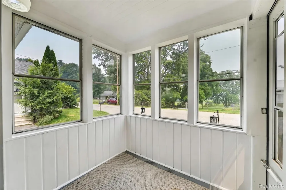 3419 Gypsy Lane Leoni Township, MI 49202