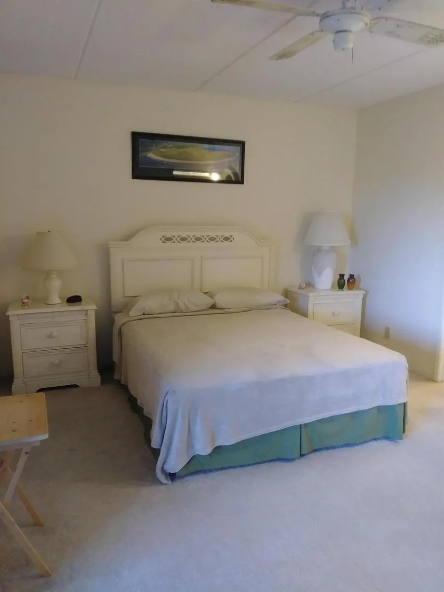 300 Village Green Circle S #302 Palm Springs, FL 33461