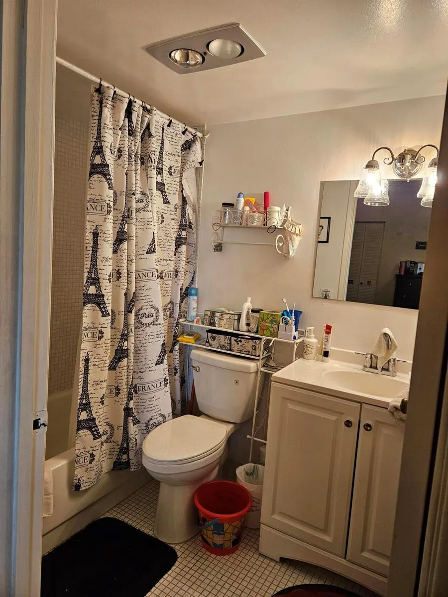 300 Village Green Circle S #302 Palm Springs, FL 33461