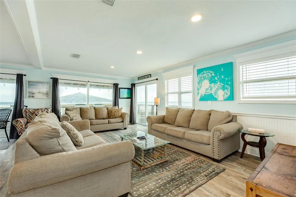 215 Spoonbill Place Surfside Beach, TX 77541