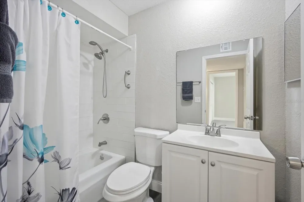 1404 SETON HALL DRIVE Sun City Center, FL 33573