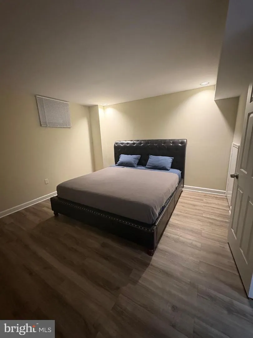 23 RAISIN TREE CIRCLE Baltimore, MD 21208