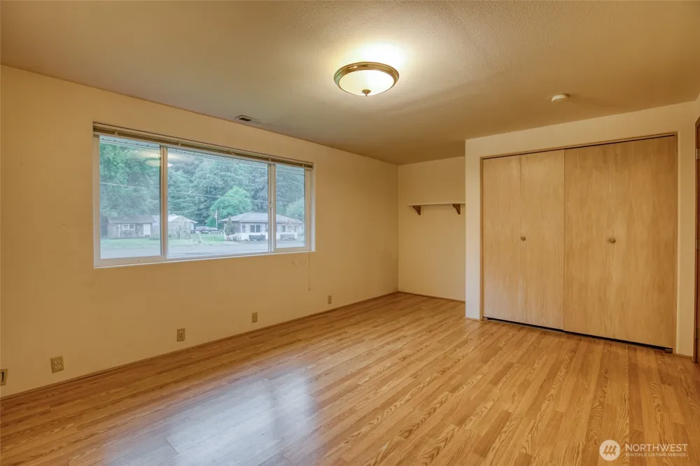 685 Copalis Beach Road Copalis Beach, WA 98535