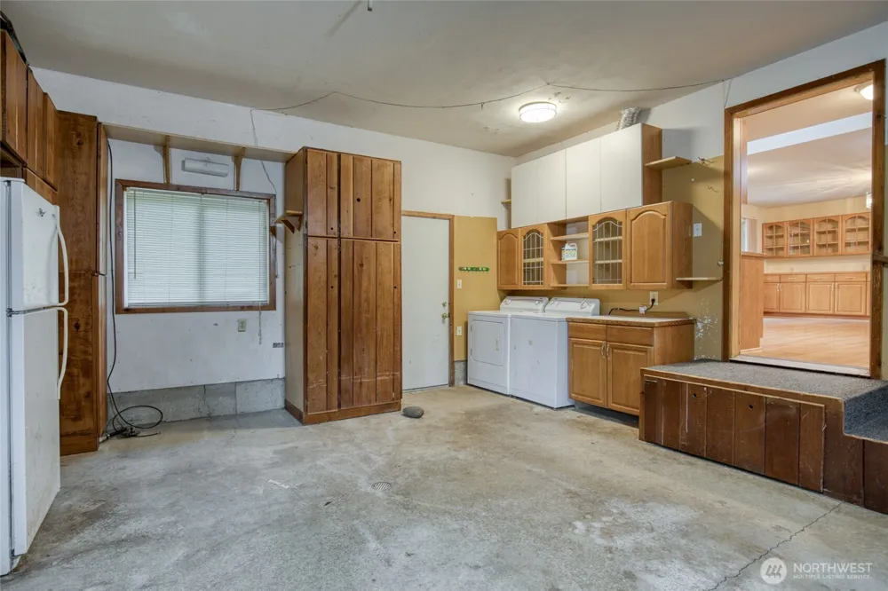 685 Copalis Beach Road Copalis Beach, WA 98535