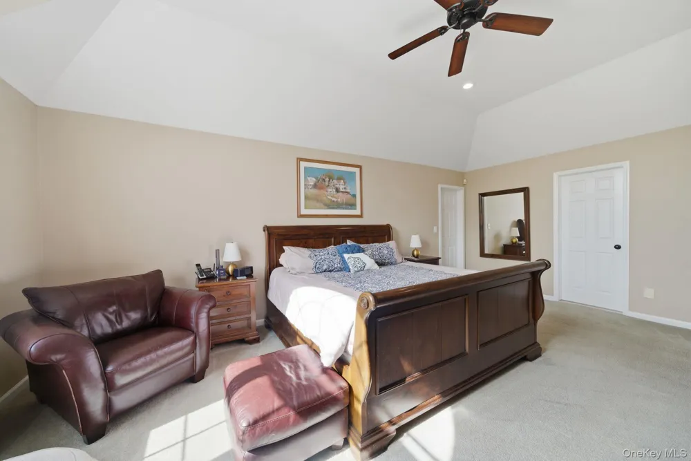 19 Sweetgum Lane Miller Place, NY 11764