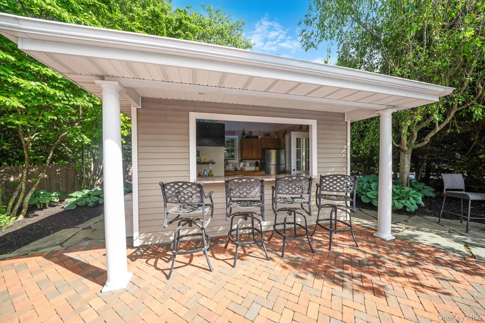 19 Sweetgum Lane Miller Place, NY 11764