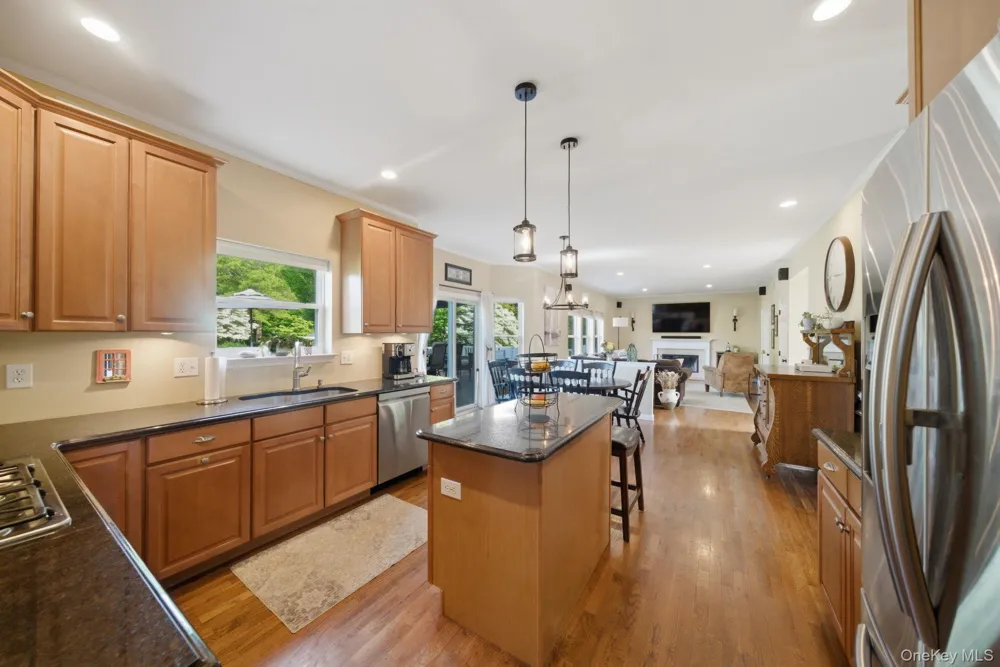 19 Sweetgum Lane Miller Place, NY 11764