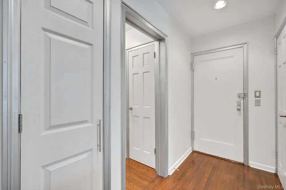 62 Manchester Road #2L Eastchester, NY 10709
