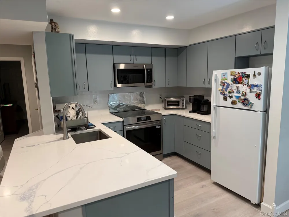 56 Kirby Close #B Yorktown Heights, NY 10598